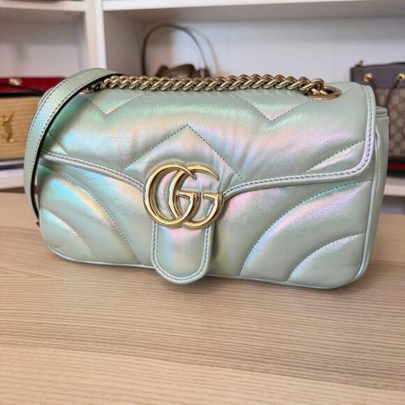 Gucci Iridescent Chevron Matelasse Small GG Marmont Shoulder Iridescent Green - Picture 2 of 10